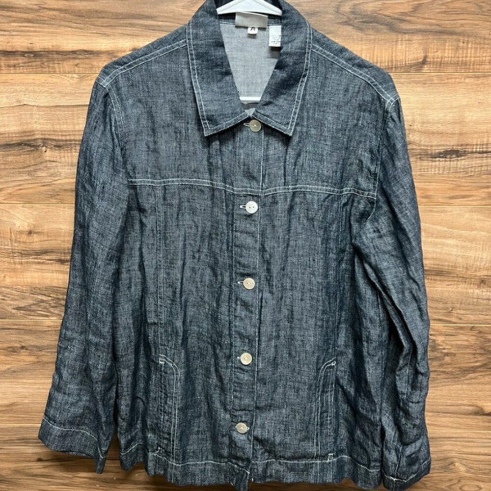 Chico's size 1 blouse‎